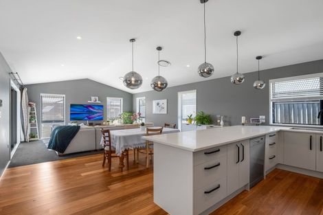 Photo of property in 5 Feather Place, Rolleston, 7615