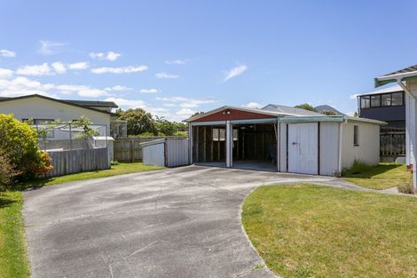 Photo of property in 14 Tobin Place, Richmond Heights, Taupo, 3330