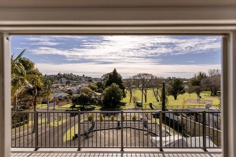 Photo of property in 27 Seymour Place, Bellevue, Tauranga, 3110