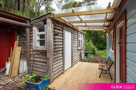 Photo of property in 109 Doctors Point Road, Waitati, 9085