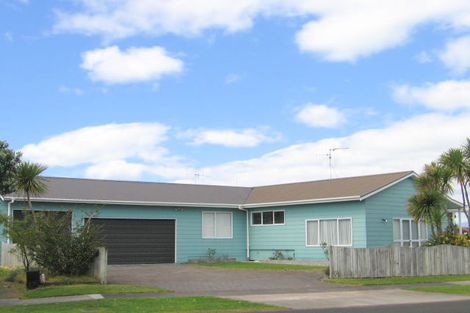 Photo of property in 2 Papaunahi Road, Bowentown, Katikati, 3177