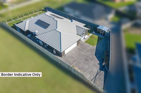 Photo of property in 14 Deans Place, Amberley, 7410