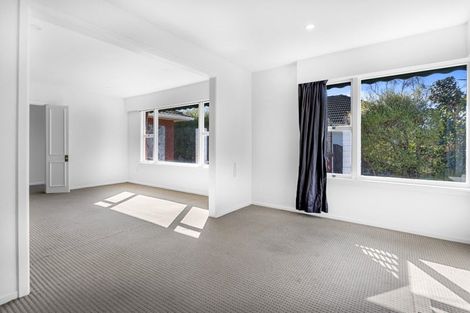 Photo of property in 18 Bond Street, Waltham, Christchurch, 8023