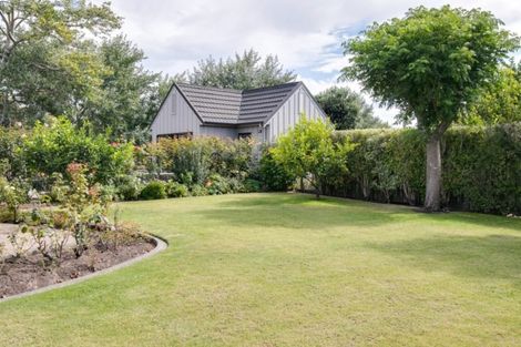 Photo of property in 18 Airini Road, Waimarama, Havelock North, 4294