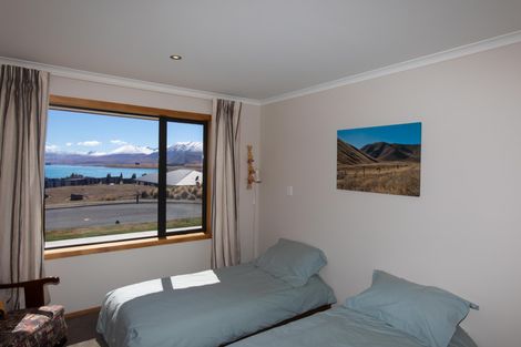 Photo of property in 2 Walter Black Place, Lake Tekapo, 7999