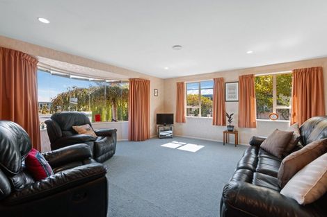Photo of property in 10 Mayfair Grove, Alexandra, 9320