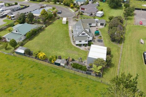 Photo of property in 16 Ryder Crescent, Levin, 5510