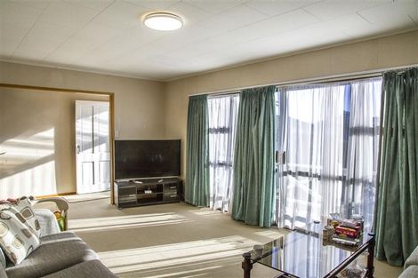 Photo of property in 133 Moire Road, West Harbour, Auckland, 0618