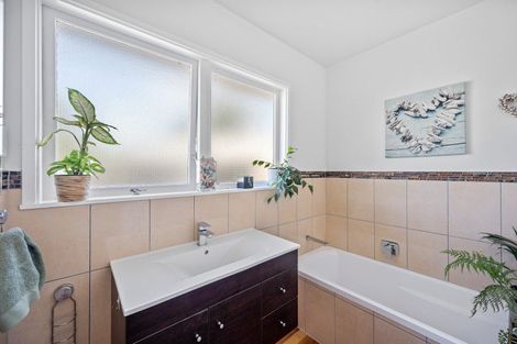 Photo of property in 25 Trent Street, Taradale, Napier, 4112