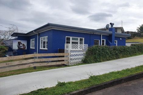 Photo of property in 3 Waimea Street, Westown, New Plymouth, 4310