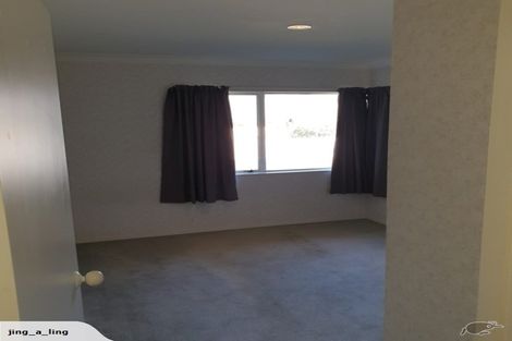 Photo of property in 8 Harvest Court, Paraparaumu, 5032