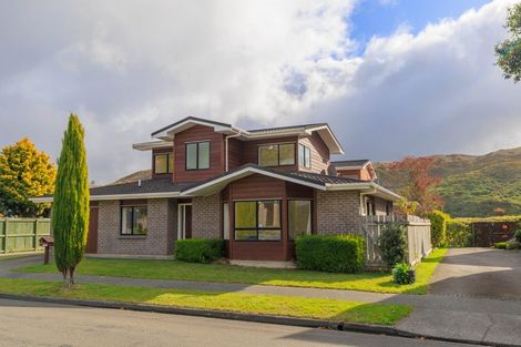 Photo of property in 8 Furlong Crescent, Churton Park, Wellington, 6037