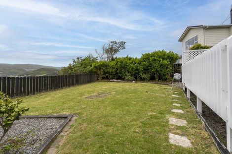 Photo of property in 17 Trinidad Crescent, Grenada Village, Wellington, 6037