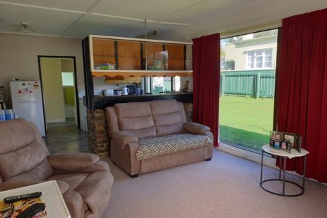 Photo of property in 41 King Edward Street, Eltham, 4322