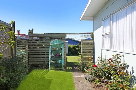 Photo of property in 41 Roretana Drive, Athenree, Katikati, 3177