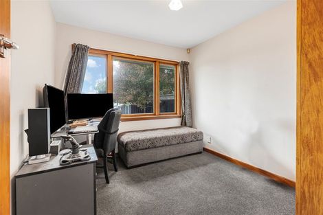 Photo of property in 35 Tauiwi Crescent, Hei Hei, Christchurch, 8042