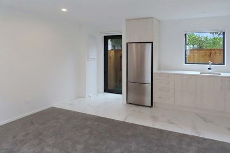 Photo of property in 2/123 Cambridge Terrace, Fairfield, Lower Hutt, 5011