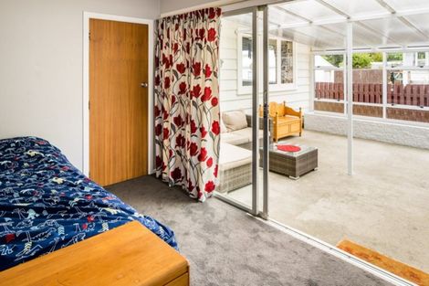 Photo of property in 12 Clematis Grove, Maungaraki, Lower Hutt, 5010