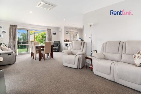 Photo of property in 52 Kayelene Place, Omokoroa, 3114