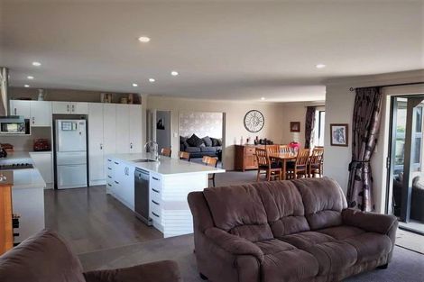 Photo of property in 58 Huntingdon Drive, Rangiora, 7400