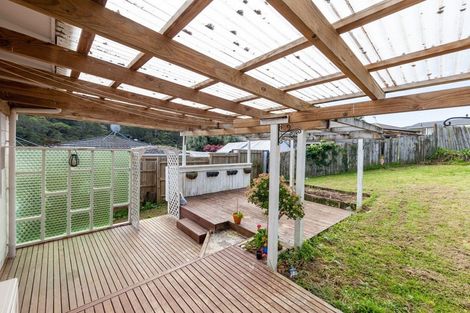 Photo of property in 71 Simon Ellice Drive, Bayview, Auckland, 0629