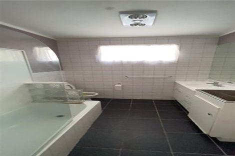 Photo of property in 4/15 Glengarry Road, Glen Eden, Auckland, 0602