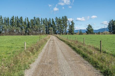 Photo of property in 375 Stonyflat Road, Loburn, Rangiora, 7472