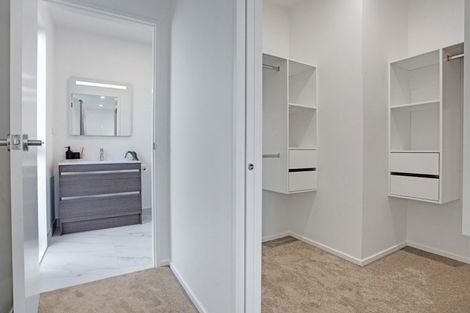 Photo of property in 1 Lamont Place, Waikanae, 5036