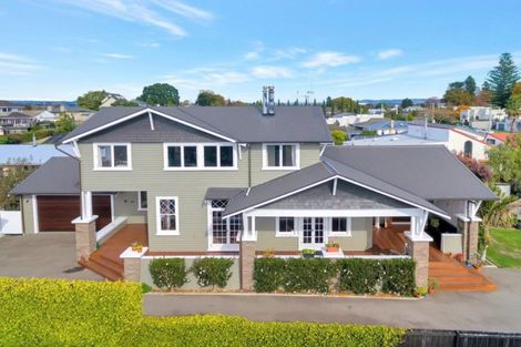 Photo of property in 366d Devonport Road, Tauranga South, Tauranga, 3112