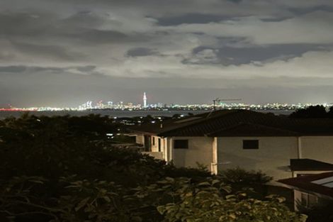 Photo of property in 145f Hobsonville Road, West Harbour, Auckland, 0618