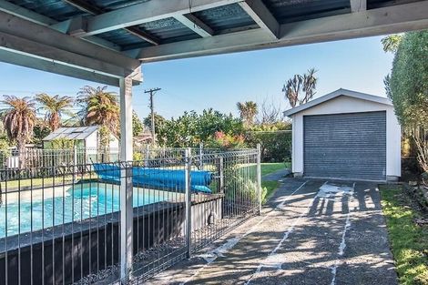 Photo of property in 119 Amohia Street, Paraparaumu, 5032