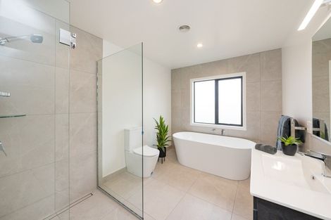 Photo of property in 1298 Taonui Road, Colyton, Feilding, 4775