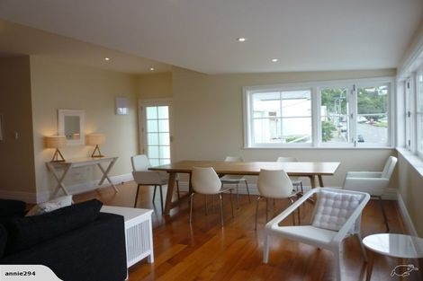 Photo of property in 163 Marine Parade, Seatoun, Wellington, 6022