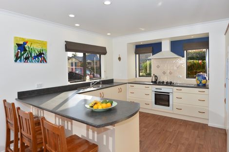 Photo of property in 10 Chatsfield Place, Te Kamo, Whangarei, 0112