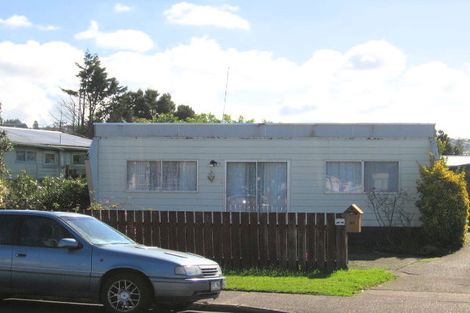 Photo of property in 81 Riverside Road, Orewa, 0931