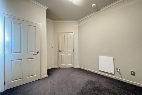 Photo of property in 52d Mandalay Terrace, Khandallah, Wellington, 6035