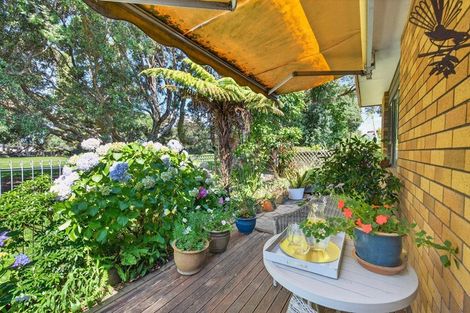 Photo of property in 175a Centreway Road, Orewa, 0931