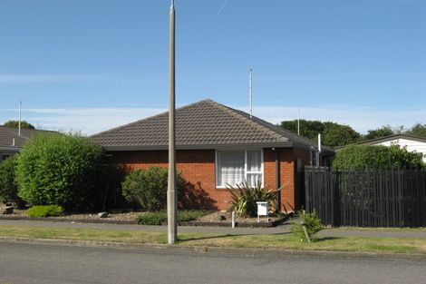 Photo of property in 39 Raupo Street, Bromley, Christchurch, 8062