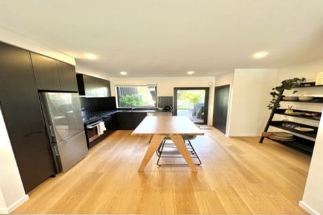 Photo of property in 37 Rua Kai Way, Brooklyn, Wellington, 6021
