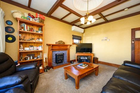 Photo of property in 24 Matipo Street, Takaro, Palmerston North, 4410