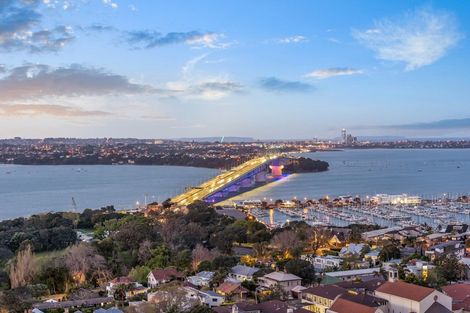 Photo of property in Shangri La Apartments, 13/97 Jervois Road, Herne Bay, Auckland, 1011