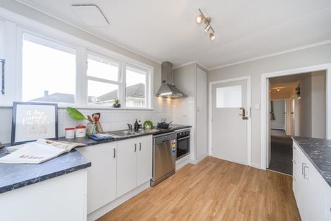 Photo of property in 29 Cardiff Street, Awapuni, Palmerston North, 4412