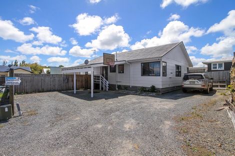 Photo of property in 12a Warriston Avenue, Waiuku, 2123