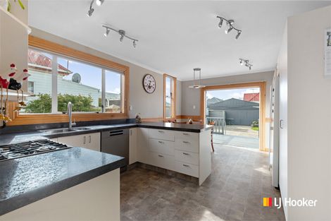 Photo of property in 47 Queens Drive, Saint Kilda, Dunedin, 9012