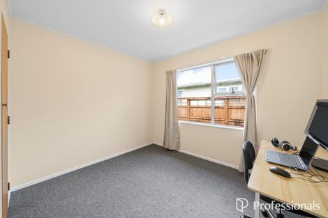 Photo of property in 7a Lincoln Grove, Wainuiomata, Lower Hutt, 5014
