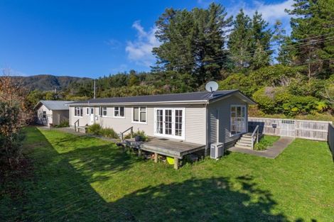 Photo of property in 159 Plateau Road, Te Marua, Upper Hutt, 5018