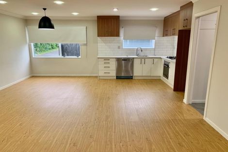 Photo of property in 42a Titirangi Road, New Lynn, Auckland, 0600