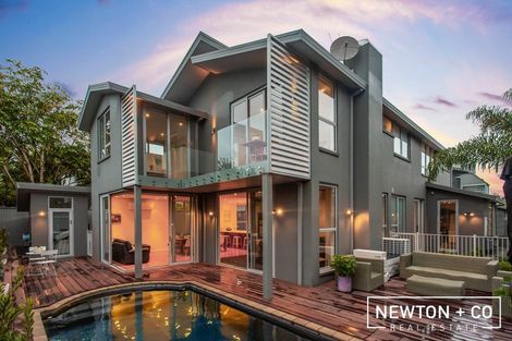 Photo of property in 15 Queen Mary Avenue, Epsom, Auckland, 1023