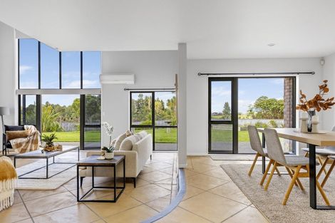 Photo of property in 2/26 Robinson Terrace, Rangatira Park, Taupo, 3330