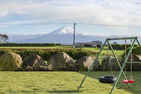 Photo of property in 182 Katene Road, Normanby, Hawera, 4675